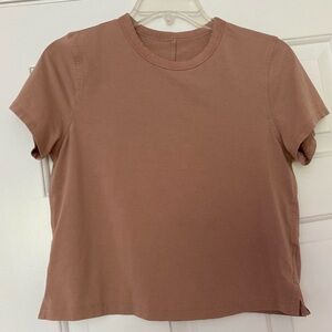 Lululemon Classic-Fit Cotton-Blend T, camel/tan, size 4 estimate
